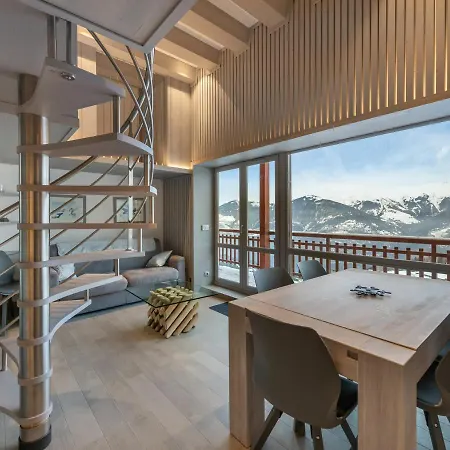 Lejlighed Appartement Renove Au Dernier Etage Avec Acces Pistes, 6 Personnes - Fr-1-563-65